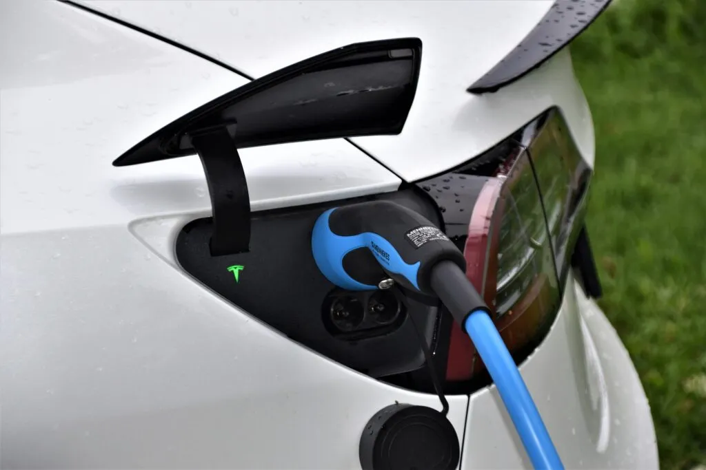adhesives for e-mobility